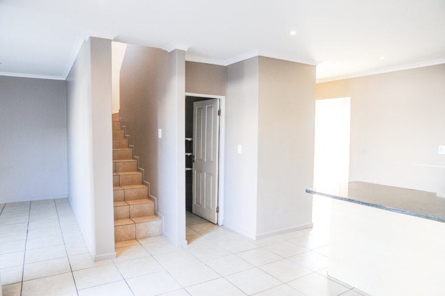 3 Bedroom Property for Sale in Country Club Western Cape